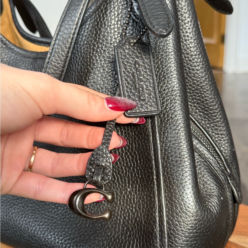 Coach bag Lori with brown suede interior - Picture 3 of 9